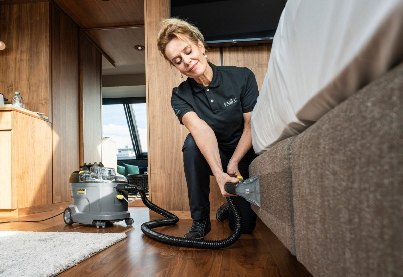 Karcher Puzzi 8/1 Facelift Υγρών / Στερεών 1200W 8lt - Image 6