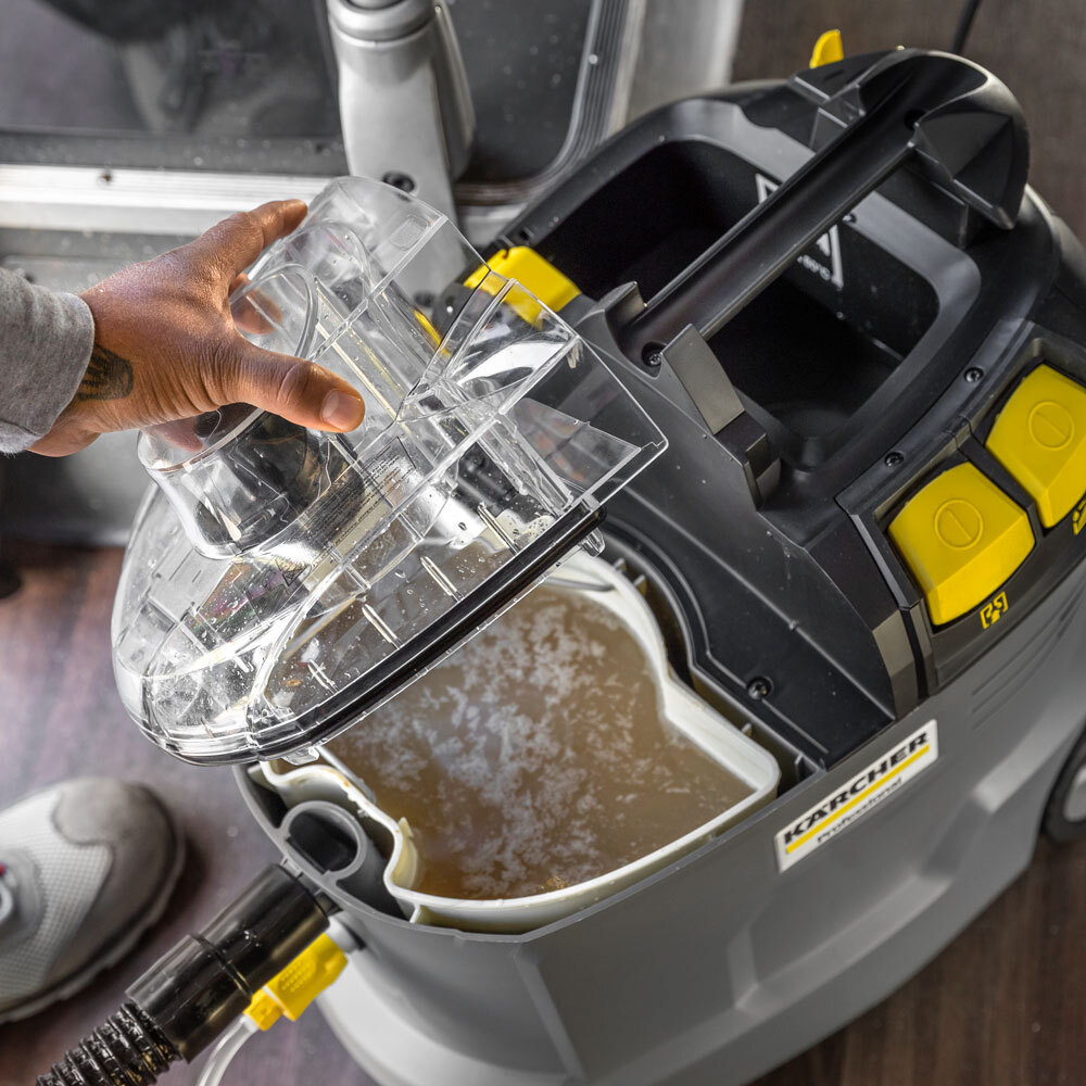 Karcher Puzzi 8/1 Facelift Υγρών / Στερεών 1200W 8lt - Image 2