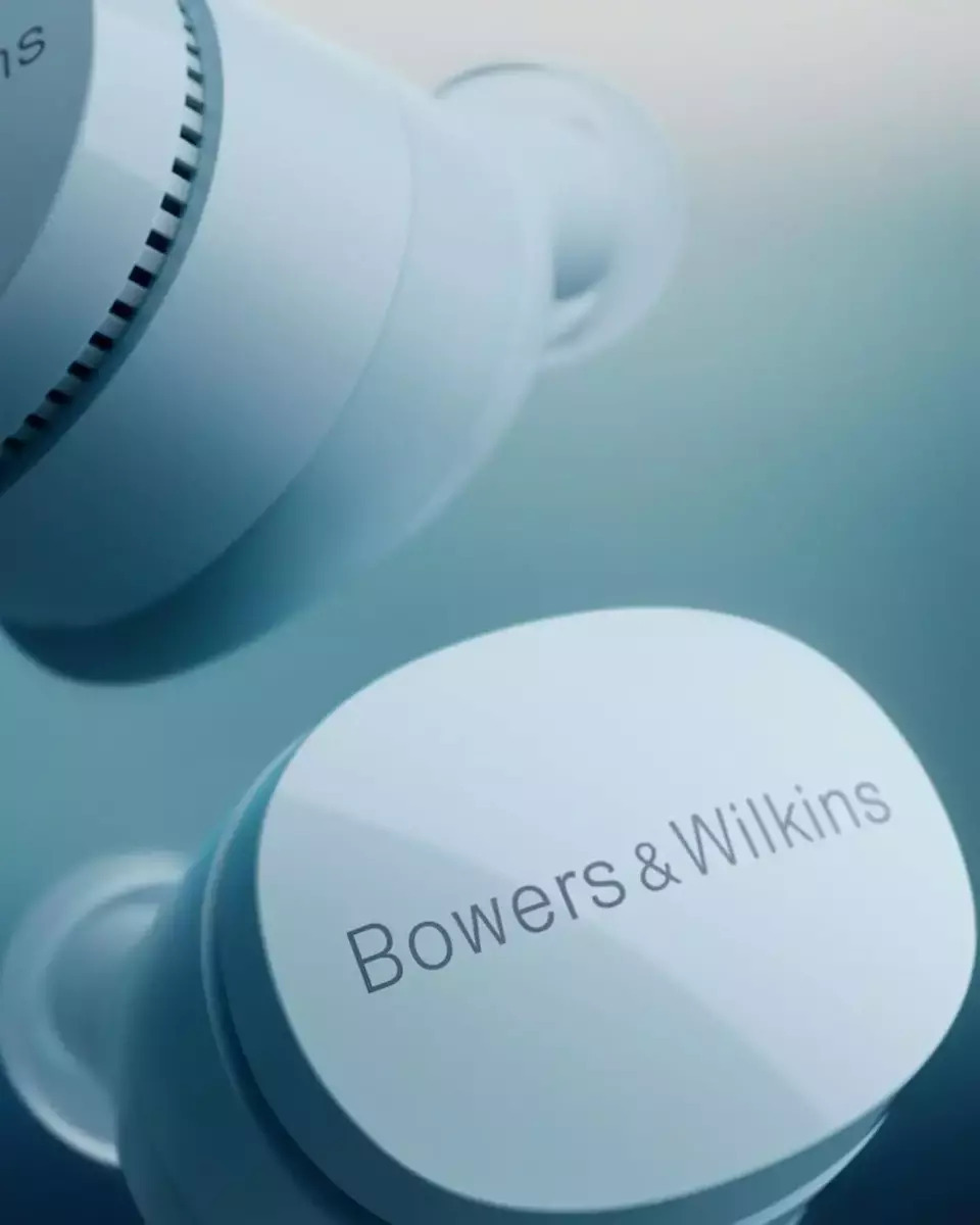 Bowers & Wilkins Pi6 In-ear Bluetooth Handsfree Ακουστικά με Αντοχή στον Ιδρώτα και Θήκη Φόρτισης Glacier Blue - Image 4