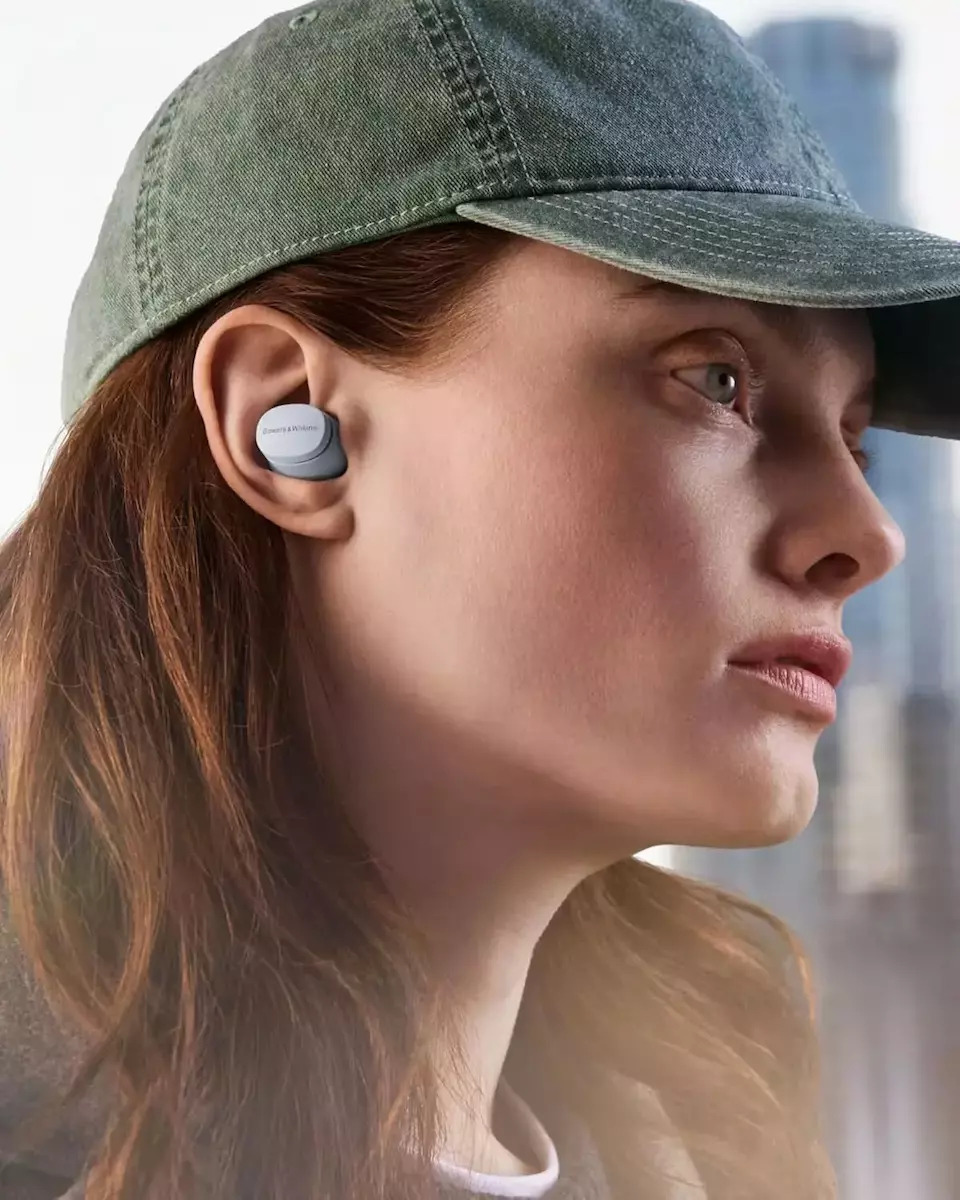 Bowers & Wilkins Pi6 In-ear Bluetooth Handsfree Ακουστικά με Αντοχή στον Ιδρώτα και Θήκη Φόρτισης Glacier Blue - Image 5