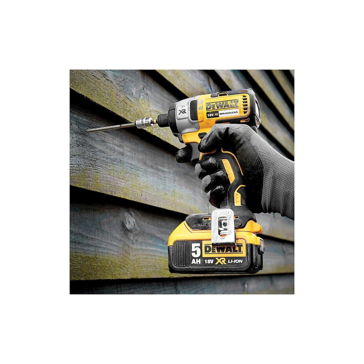 Dewalt DCK422P3T Σετ Γωνιακός Τροχός, Κρουστικό Δραπανοκατσάβιδο, Μπουλονόκλειδο & Πιστολέτο 18V με 3 Μπαταρίες 5Ah και Θήκη - Image 7