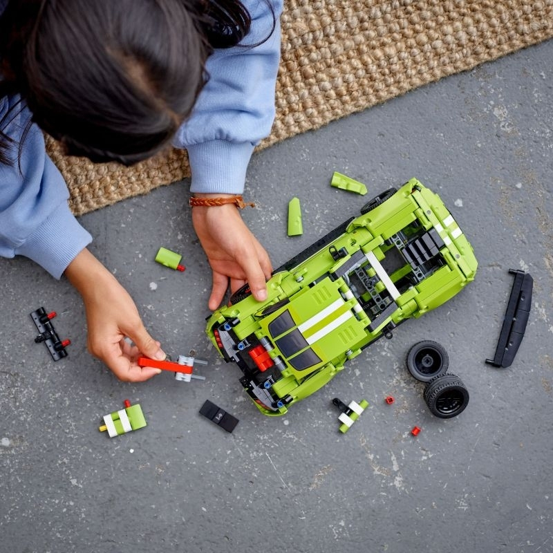 LEGO Technic Ford Mustang Shelby GT500 για 9+ Ετών 544τμχ 42138 - Image 5
