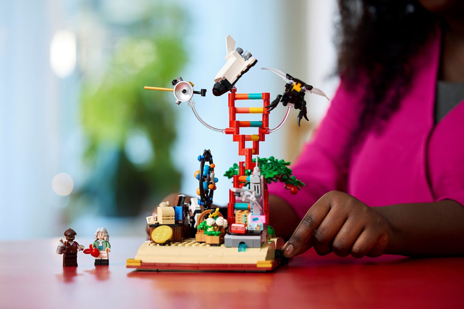 LEGO Ideas The Evolution of STEM για 18+ Ετών 879τμχ 21355 - Image 5