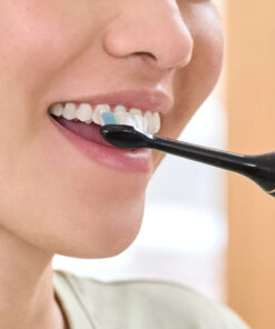 Alternative view of Philips Sonicare W2 Optimal White Ανταλλακτικές Κεφαλές για Ηλεκτρική Οδοντόβουρτσα Black HX6064/88 4τμχ