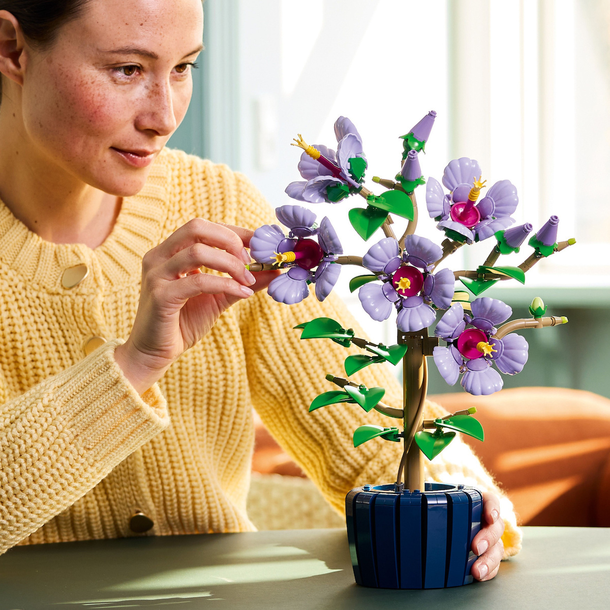 LEGO Botanical Collection Hibiscus για 18+ Ετών 660τμχ 10372 - Image 6