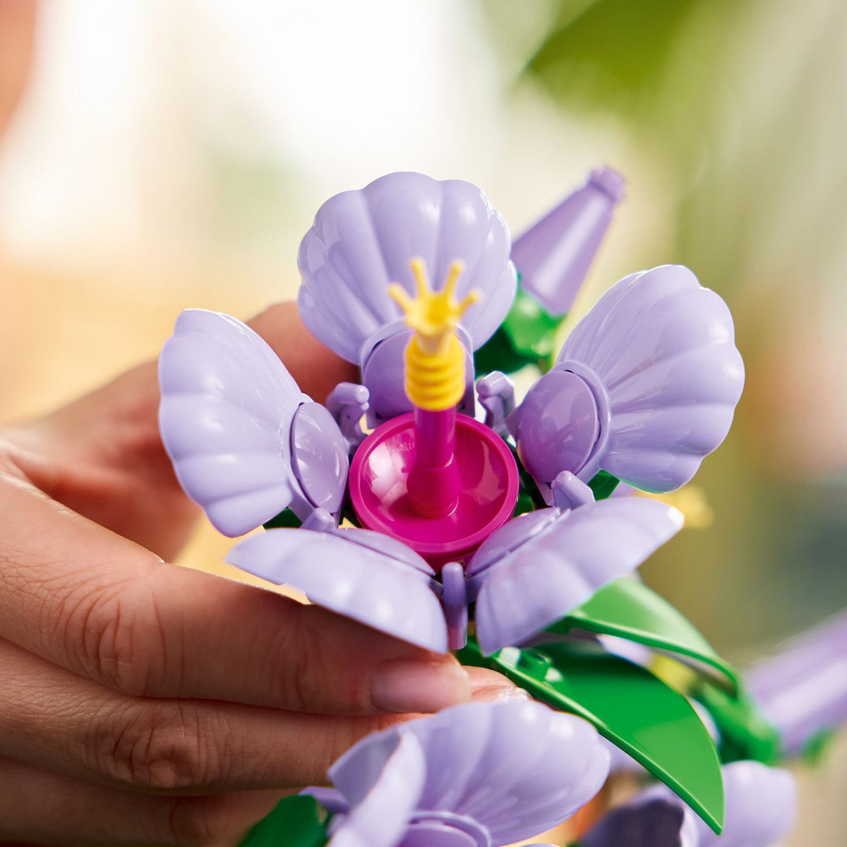LEGO Botanical Collection Hibiscus για 18+ Ετών 660τμχ 10372 - Image 10