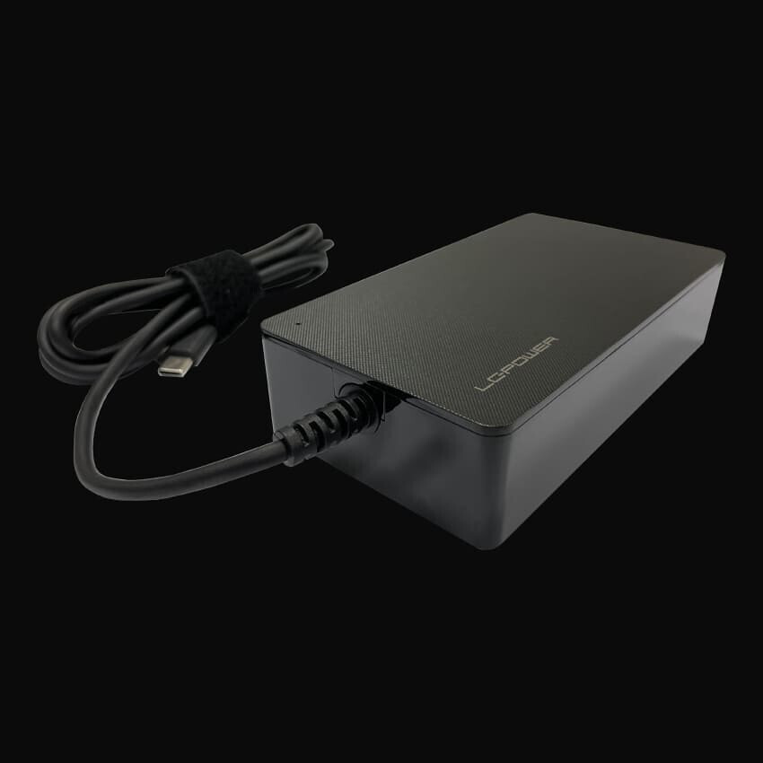 LC-Power Φορτιστής Laptop 140W LC-NB-PRO-140-C