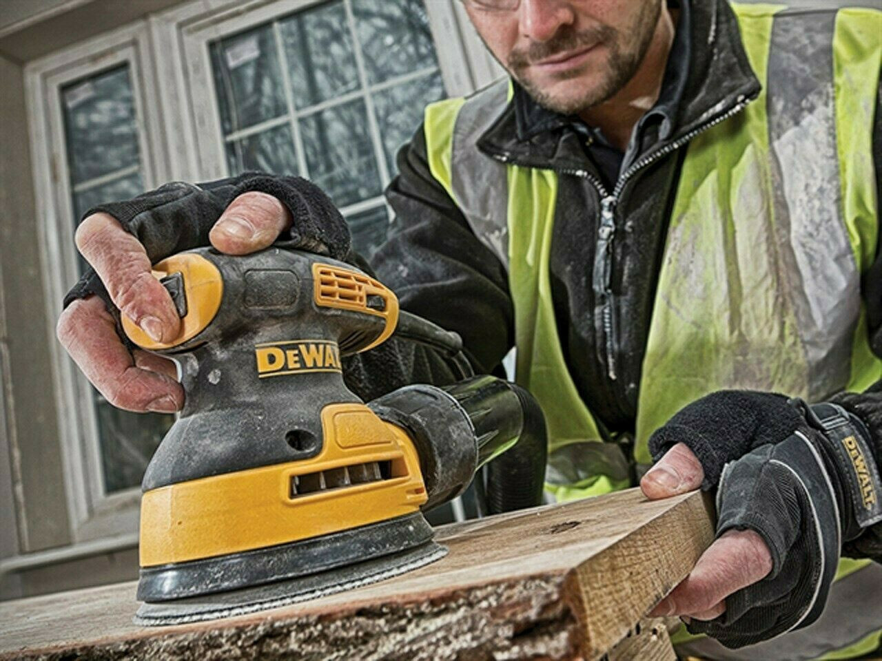 Dewalt DWE6423 Έκκεντρο Τριβείο 125mm Ρεύματος 280W με Ρύθμιση Ταχύτητας και με Σύστημα Αναρρόφησης - Image 8