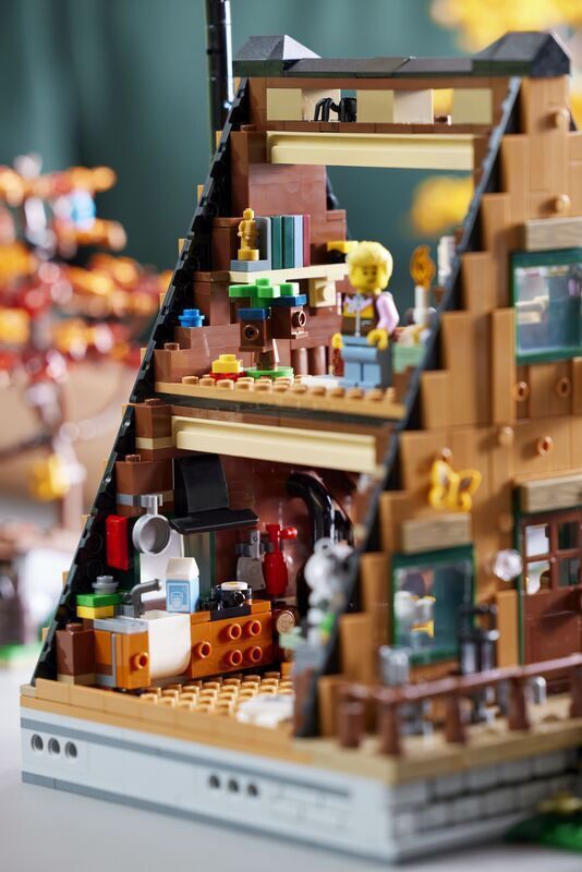 LEGO Ideas A Frame Cabin για 18+ Ετών 21338 - Image 4