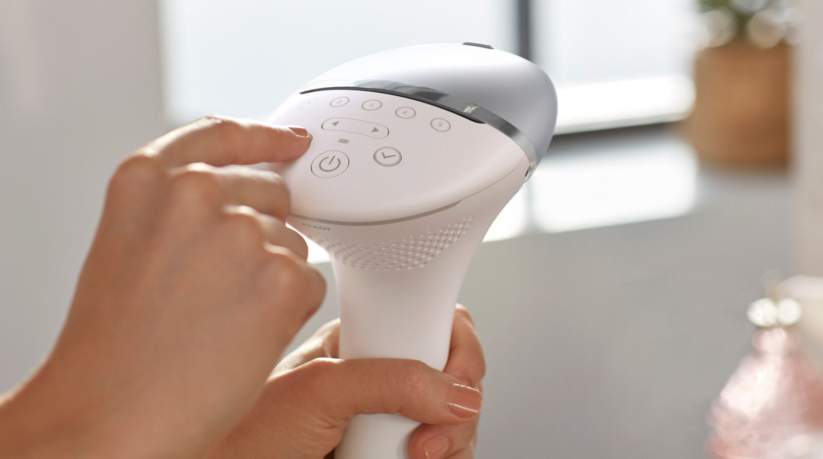 Philips Lumea IPL Series 8000 Αποτριχωτική Μηχανή για το Σώμα BRI940/00 - Image 3