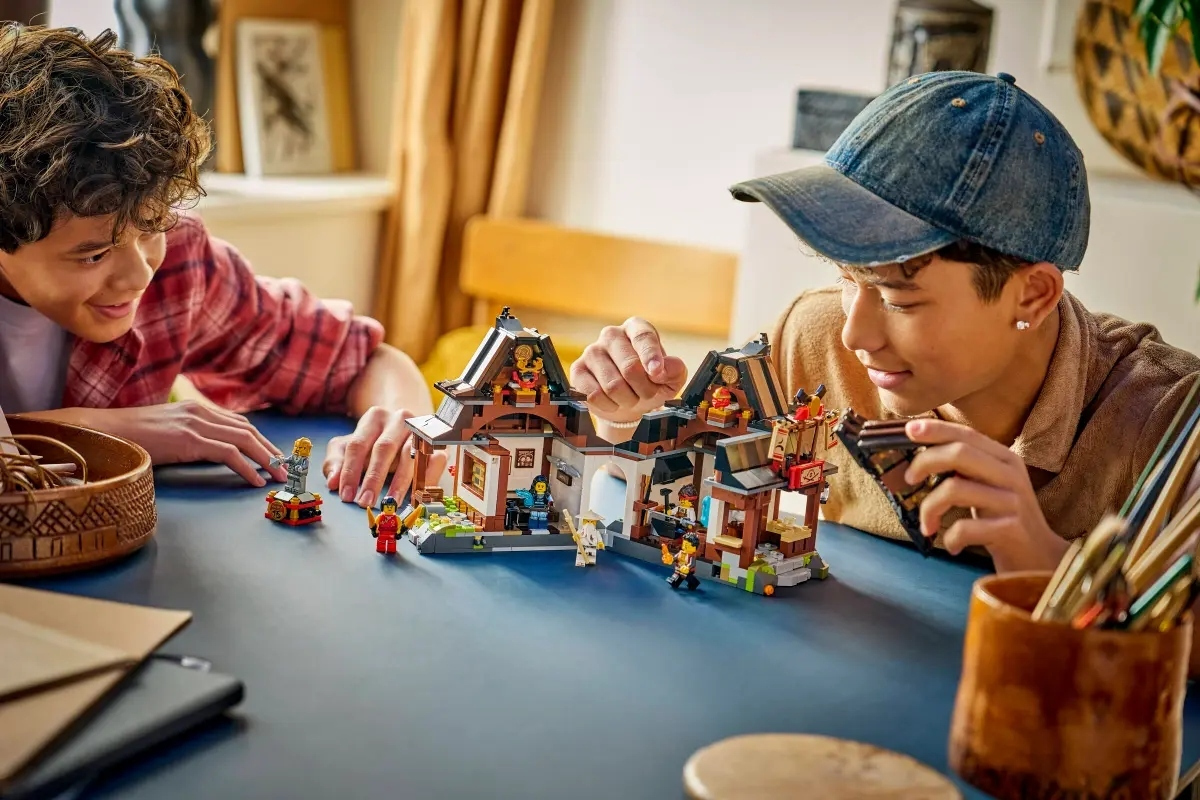 LEGO Ninjago Four Weapons Blacksmith 15th Anniversary για 14+ Ετών 1259τμχ 71858 - Image 9