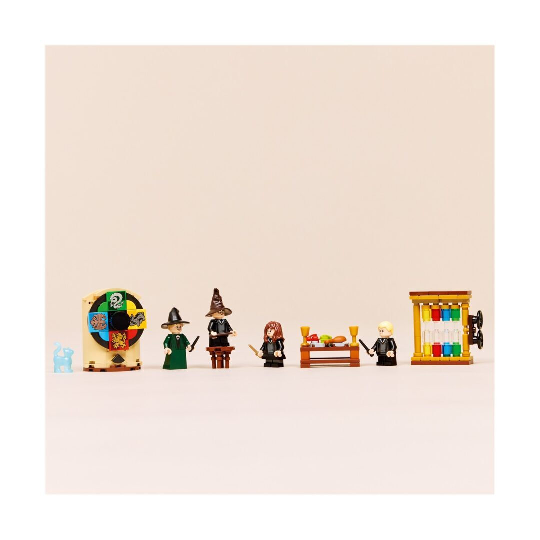 LEGO Harry Potter Hogwarts™ Castle: Sorting Hat™ Ceremony για 7+ Ετών 124τμχ 76460 - Image 3