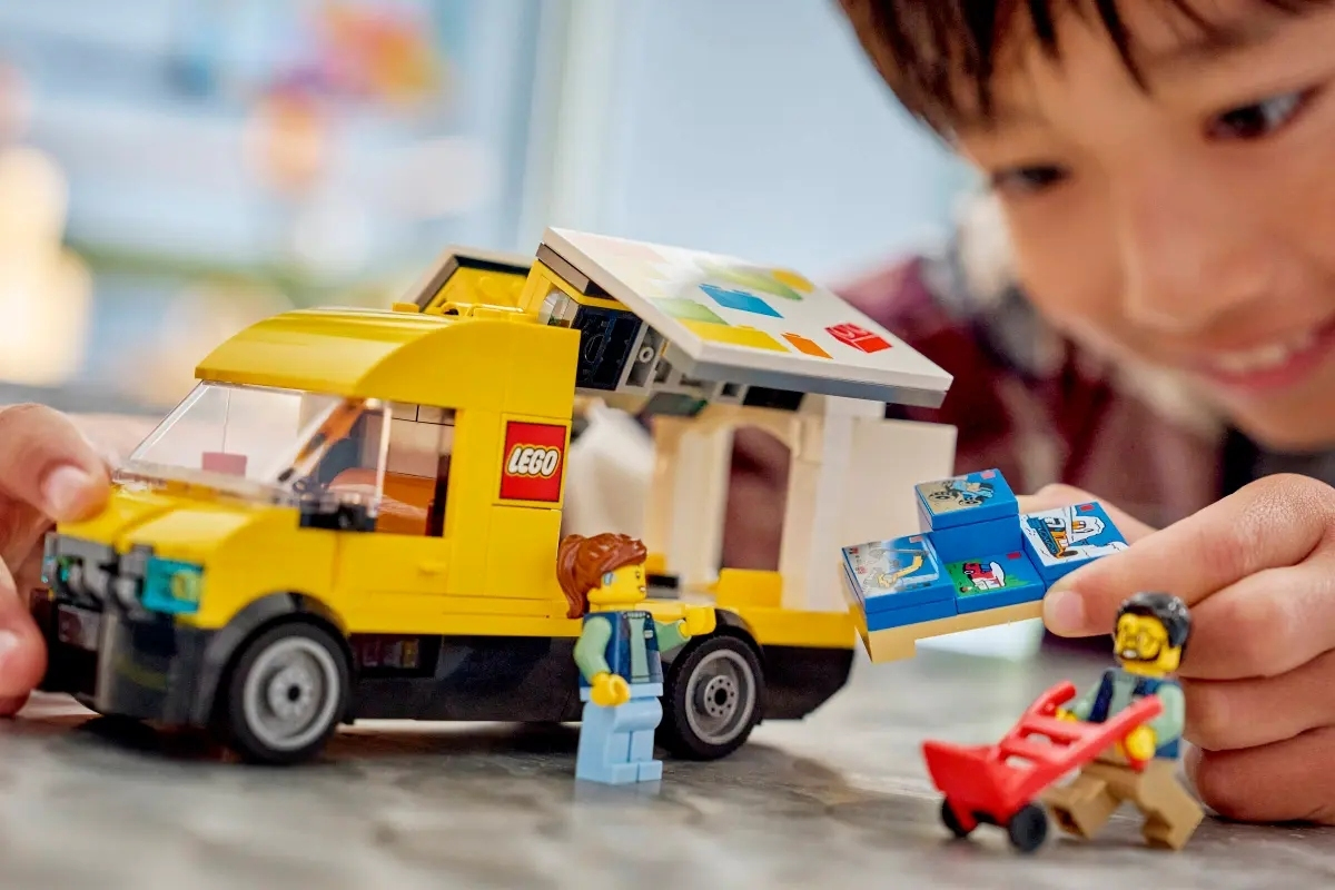 LEGO City The LEGO® Van για 6+ Ετών 276τμχ 60500 - Image 7