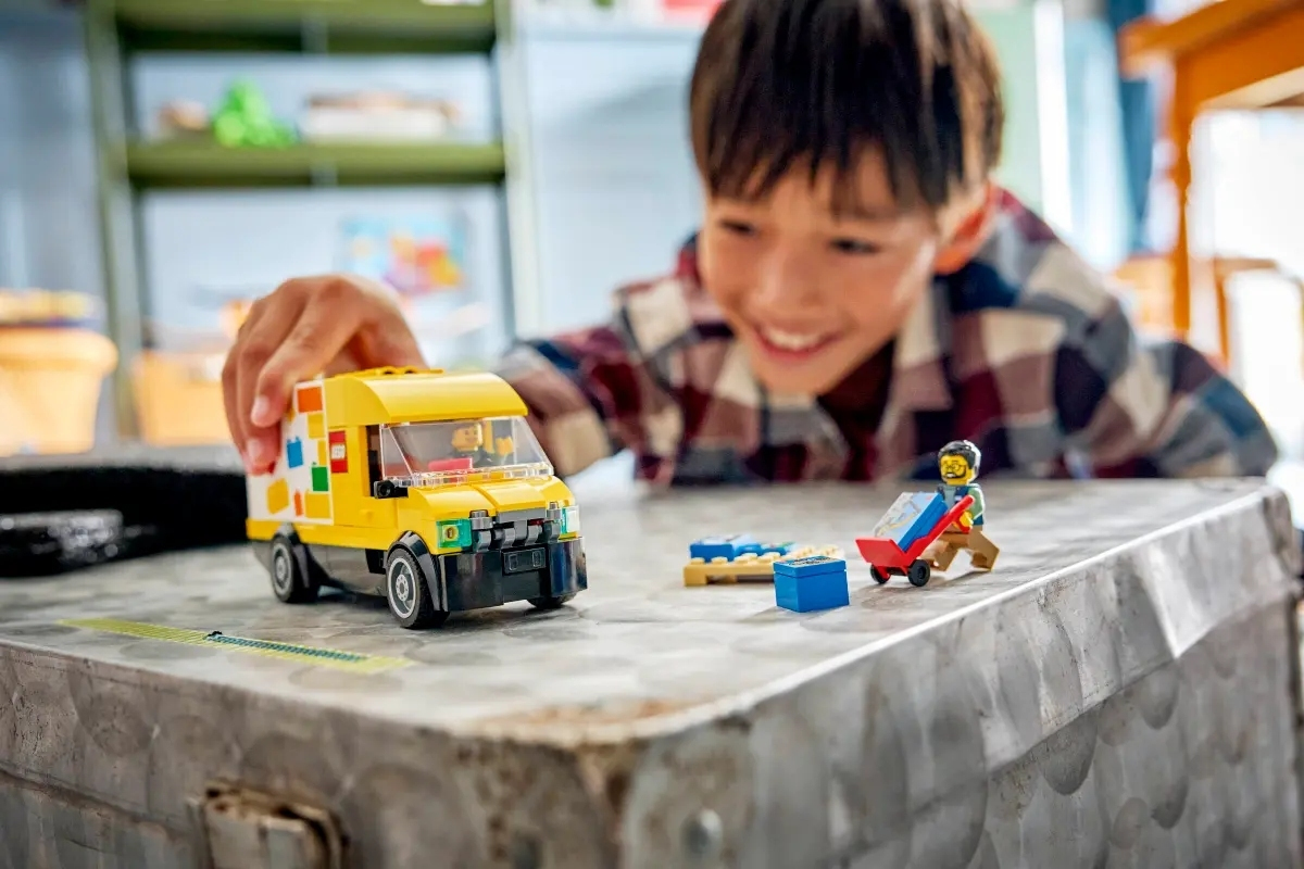 LEGO City The LEGO® Van για 6+ Ετών 276τμχ 60500 - Image 8