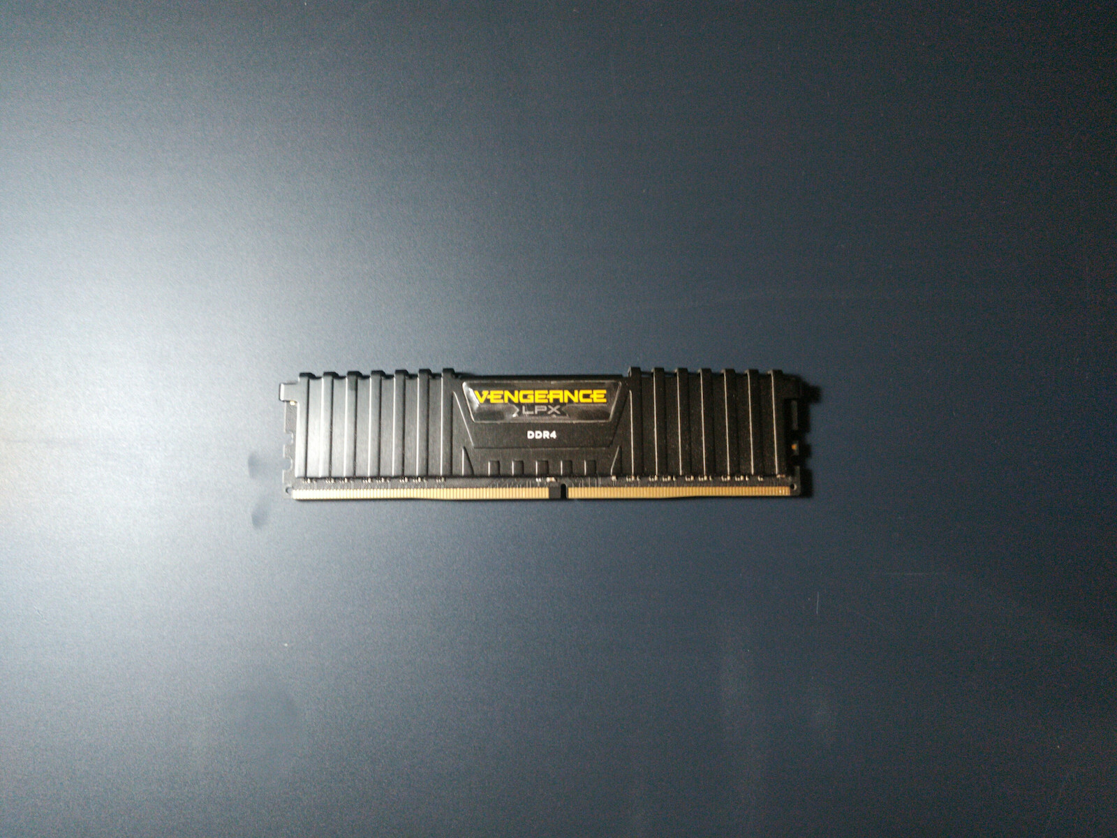 Corsair Vengeance LPX DDR4 με Module 1x16GB και Ταχύτητα 2400 για Desktop CMK16GX4M1A2400C16 - Image 6