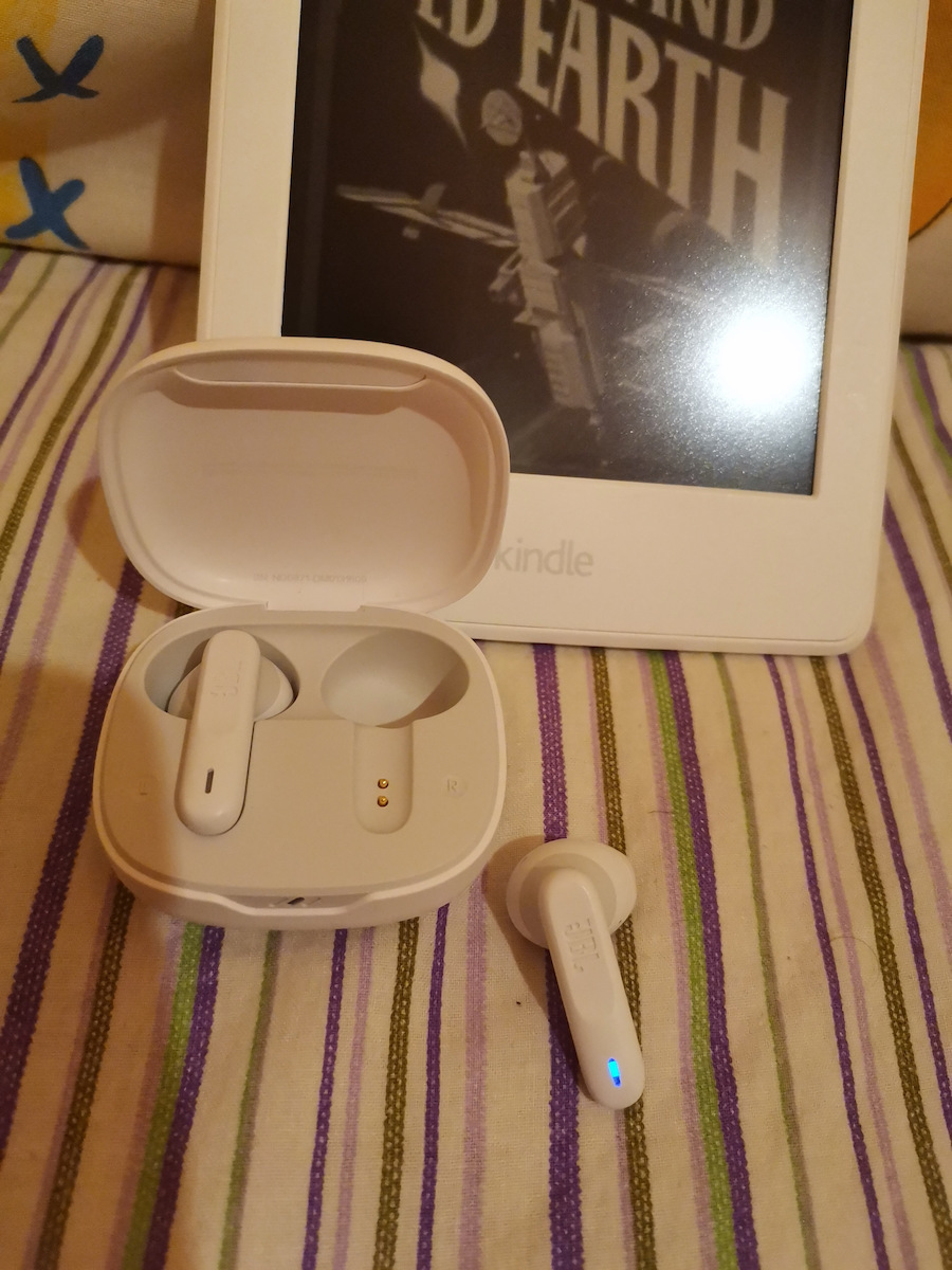 JBL Wave 300 Earbud Bluetooth Handsfree Ακουστικά με Αντοχή στον Ιδρώτα και Θήκη Φόρτισης Μαύρα - Image 10