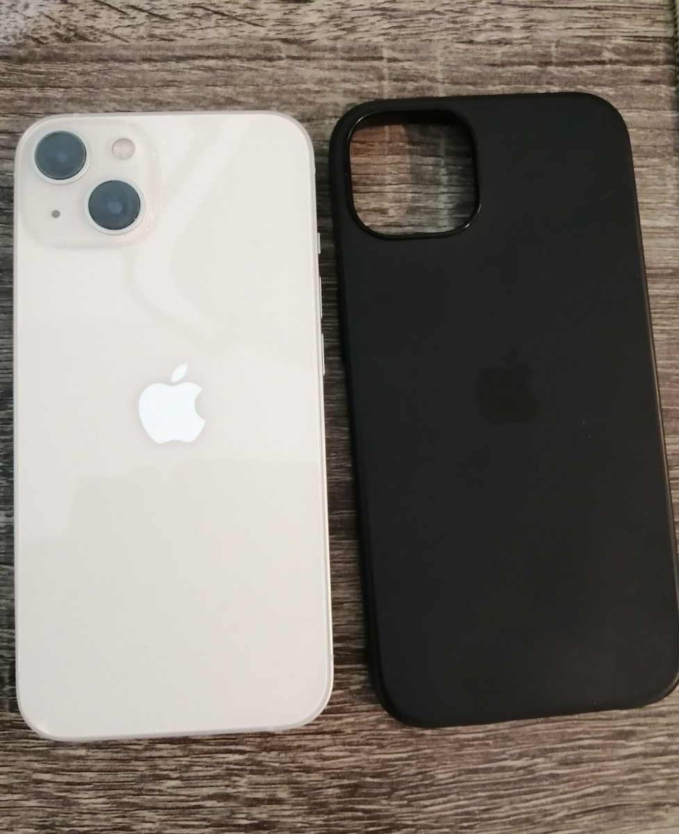 Apple Silicone Case with MagSafe Back Cover Σιλικόνης Midnight (iPhone 13) MM2A3ZM/A - Image 7