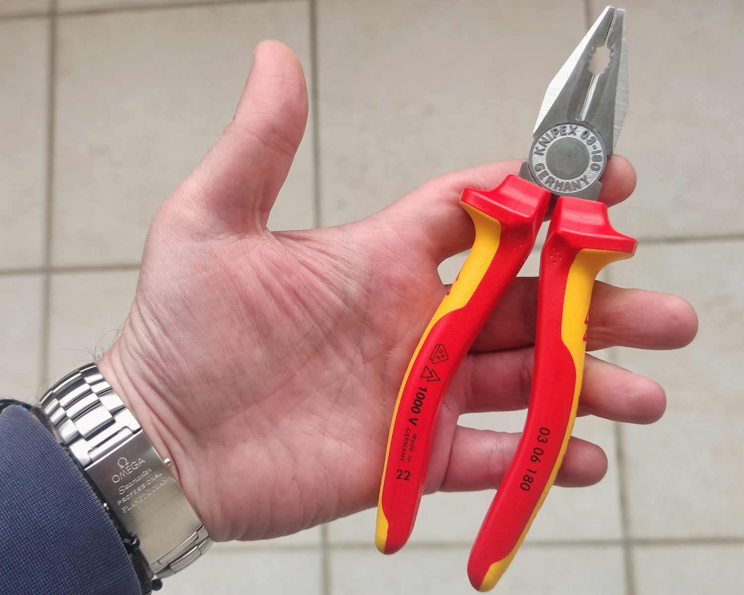 Knipex Πένσα Ίσια Ηλεκτρολόγου Μήκους 180mm 03 06 180 - Image 7