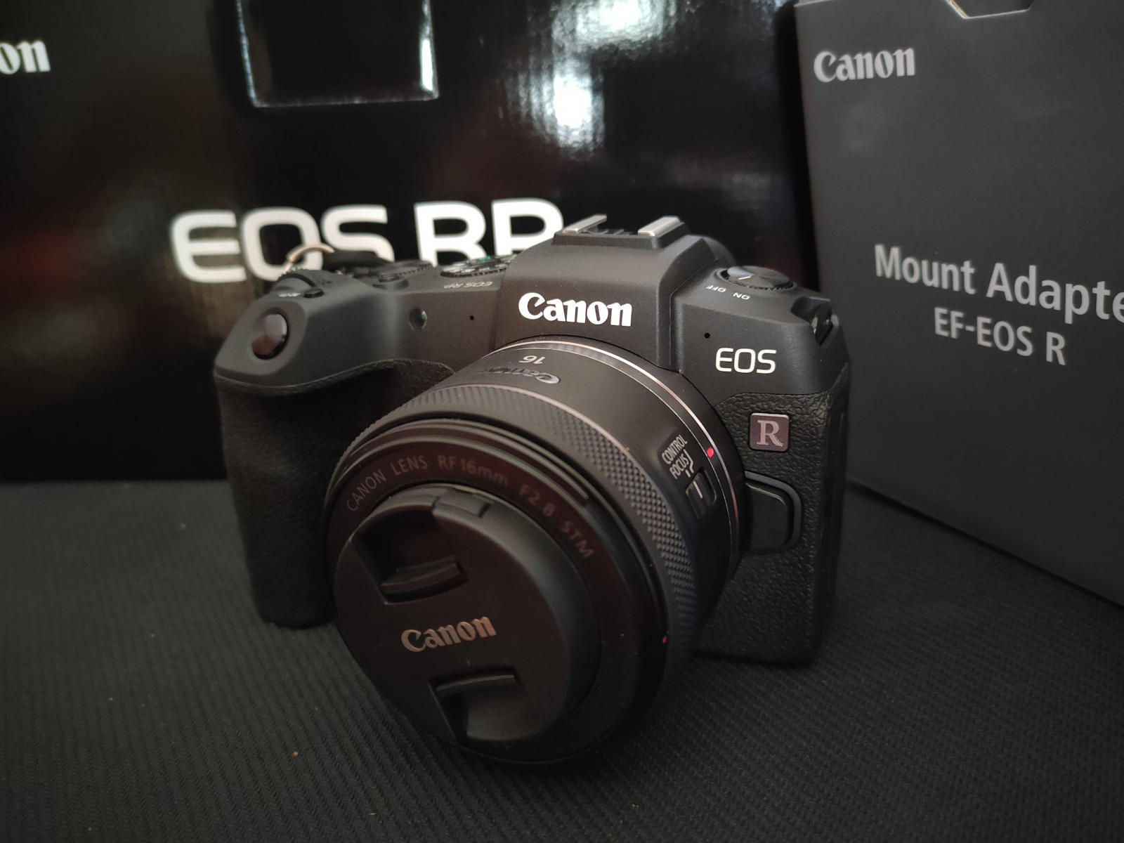 Canon EOS RP Mirrorless Φωτογραφική Μηχανή Kit (RF 24-105mm F4-7.1 IS STM) Μαύρη - Image 7