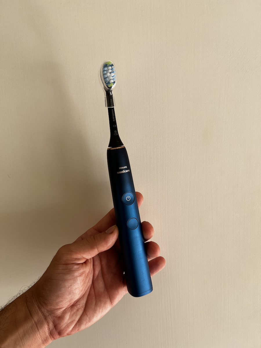 Philips Sonicare DiamondClean 9000 Ηλεκτρική Οδοντόβουρτσα με Αισθητήρα Πίεσης και Θήκη Ταξιδίου Μαύρη - Image 16