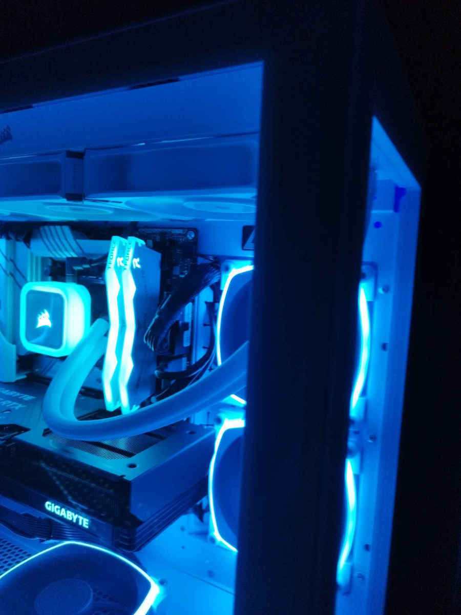 TeamGroup Delta RGB White DDR5 64GB RAM με 2x32GB Modules και Ταχύτητα 6000 για Desktop FF4D564G6000HC38ADC01 - Image 8