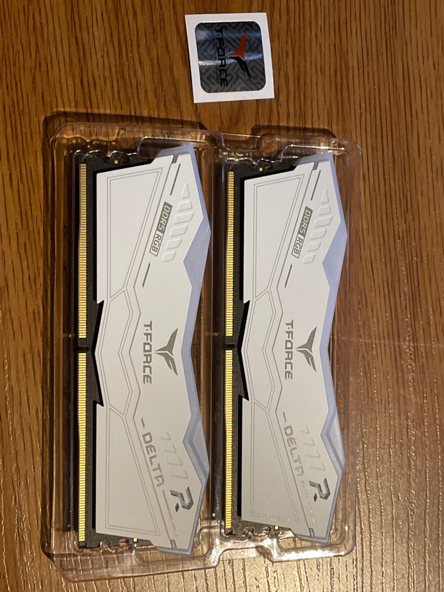 TeamGroup Delta RGB White DDR5 64GB RAM με 2x32GB Modules και Ταχύτητα 6000 για Desktop FF4D564G6000HC38ADC01 - Image 7