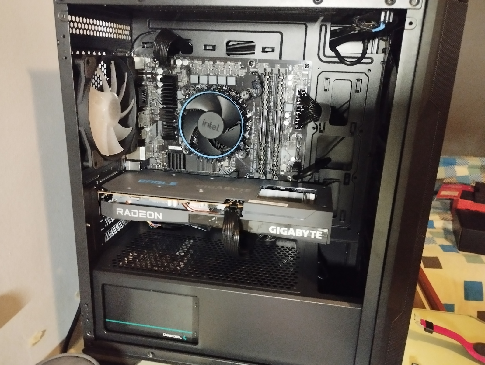 Corsair Vengeance LPX DDR4 64GB RAM με 4x16GB Modules και Ταχύτητα 3200 για Desktop CMK64GX4M4E3200C16 - Image 7
