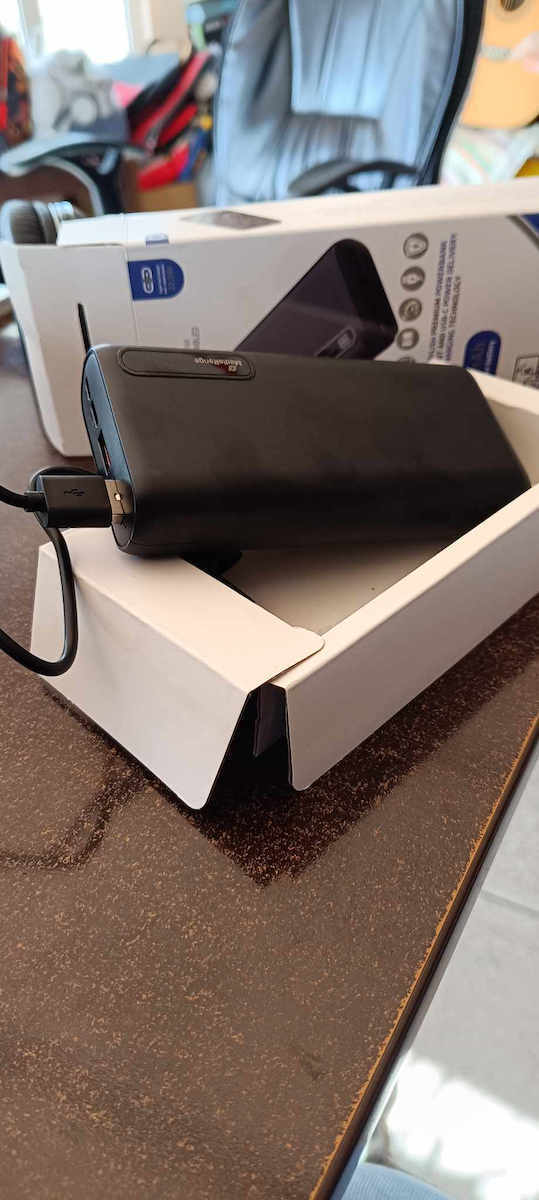 MediaRange MR756 Power Bank 20000mAh με 2 Θύρες USB-A και Θύρα USB-C Power Delivery / Quick Charge 3.0 Μαύρο - Image 8