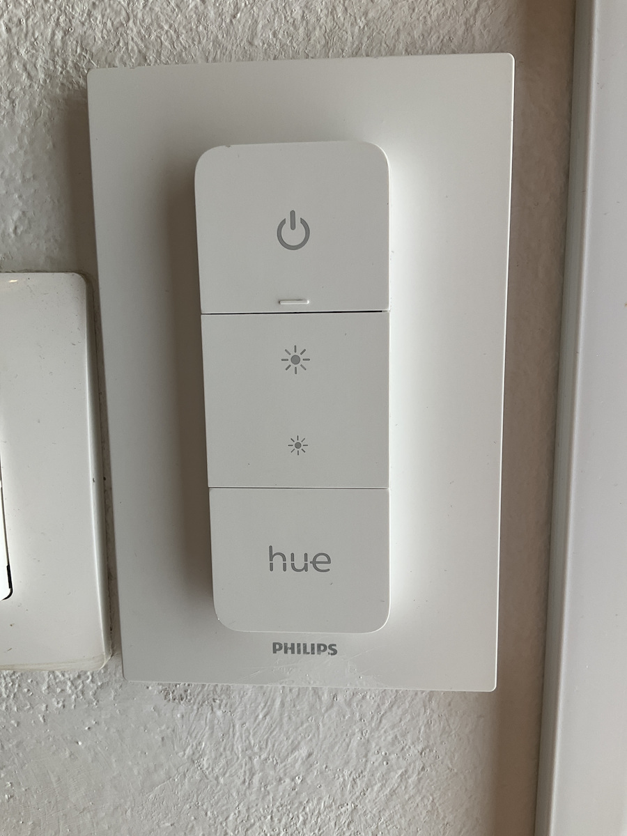 Philips Επιτοίχιος Διακόπτης Dimmer με Πλαίσιο Universal Μπουτόν σε Λευκό Χρώμα 929002398602 - Image 8