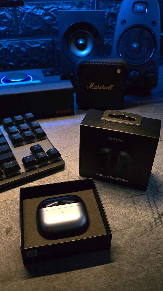 Samsung Galaxy Buds3 Pro Bluetooth Handsfree Ακουστικά με Αντοχή στον Ιδρώτα και Θήκη Φόρτισης Λευκά - Image 7