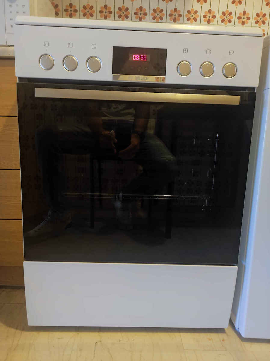 Bosch HKR39C220 Κουζίνα 66lt με Κεραμικές Εστίες Π60εκ. Λευκή - Image 8