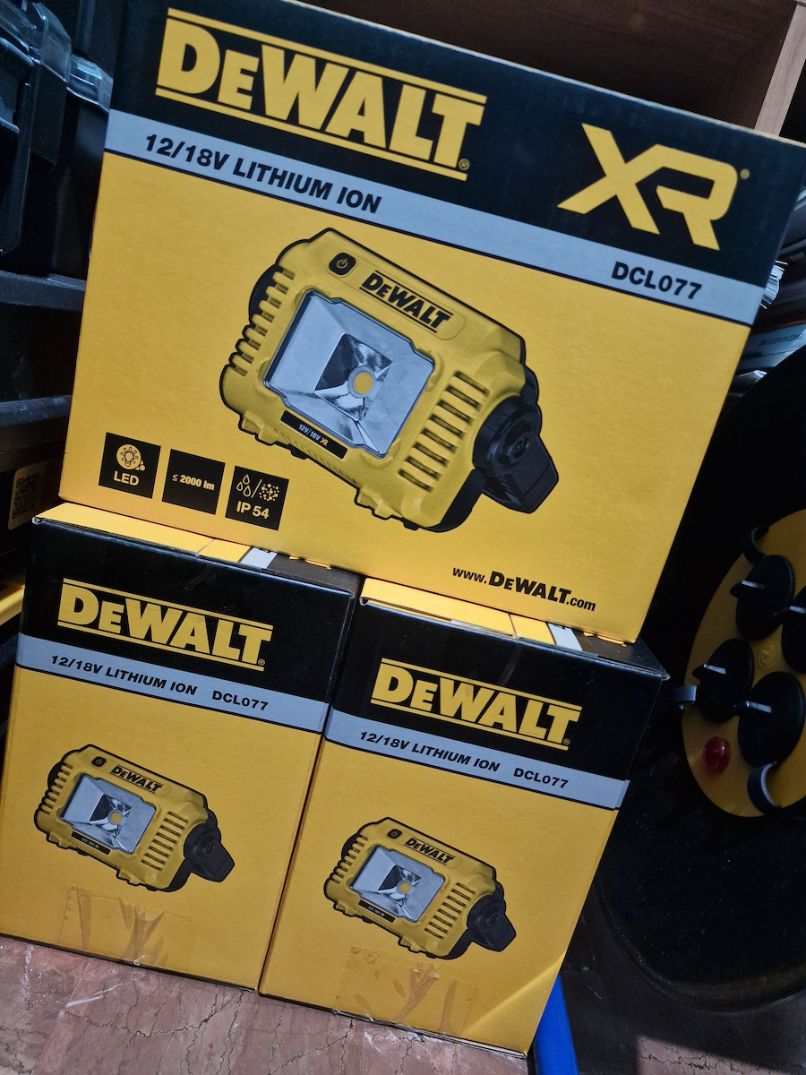 Dewalt Προβολέας Εργασίας Μπαταρίας LED IP54 με Φωτεινότητα έως 2000lm DCL077-XJ DCL077 - Image 6