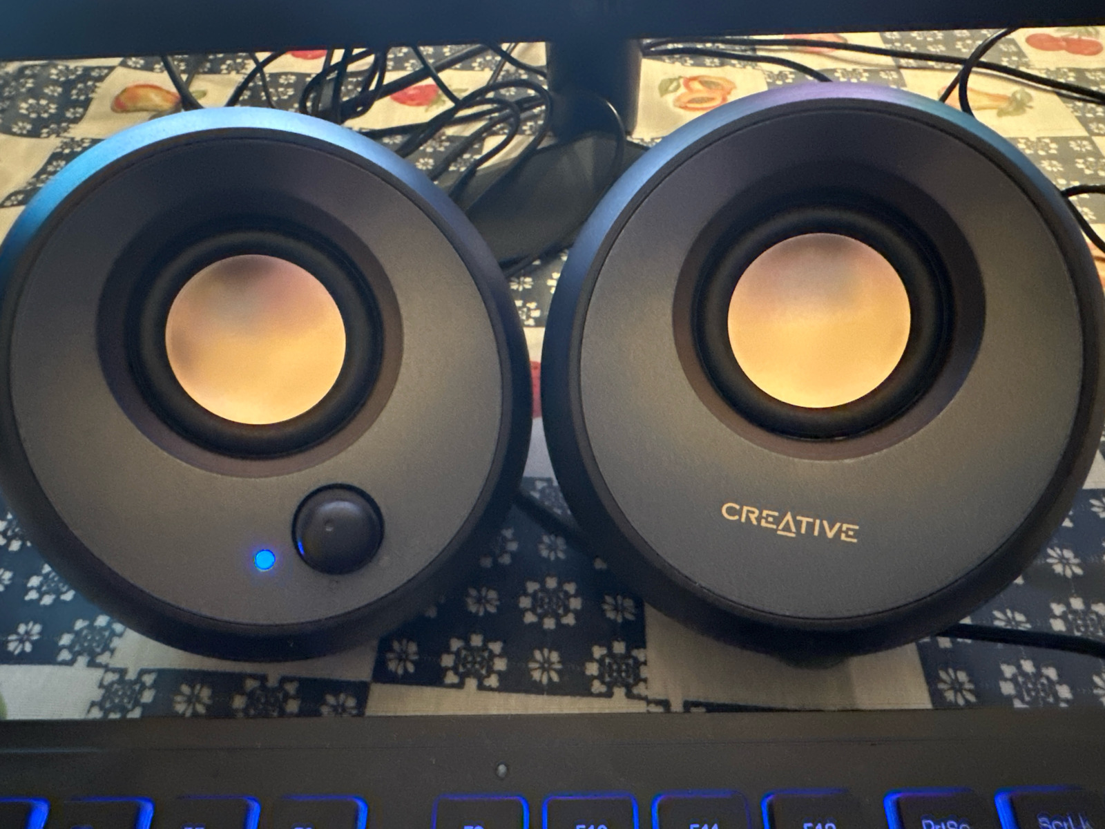Creative Pebble V2 Ηχεία Υπολογιστή 2.0 με Ισχύ 8W σε Μαύρο Χρώμα - Image 13