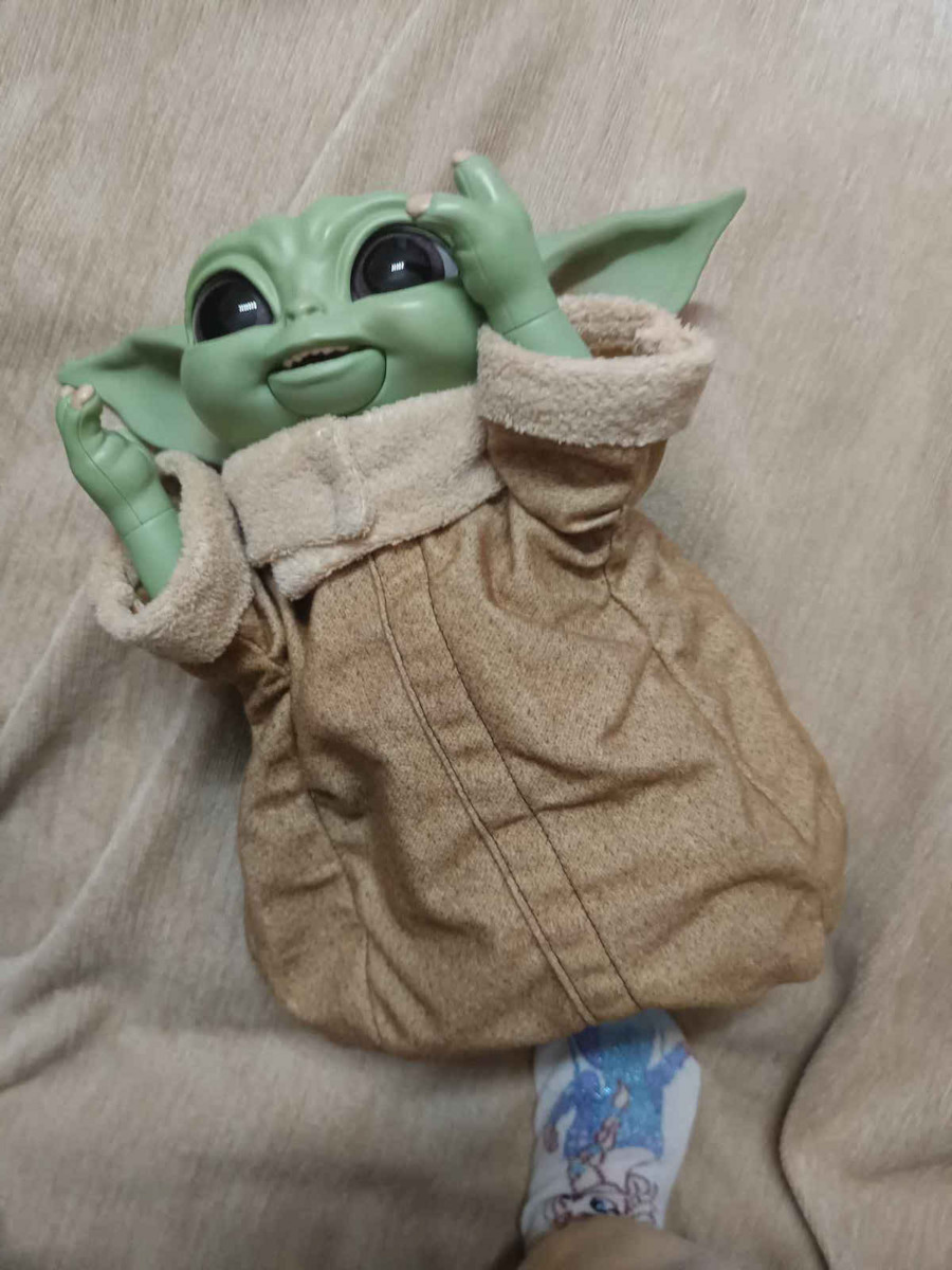 Φιγούρα Δράσης The Child Snackin Star Wars Yoda με Ήχους για 6+ Ετών 23εκ. F2849 - Image 14