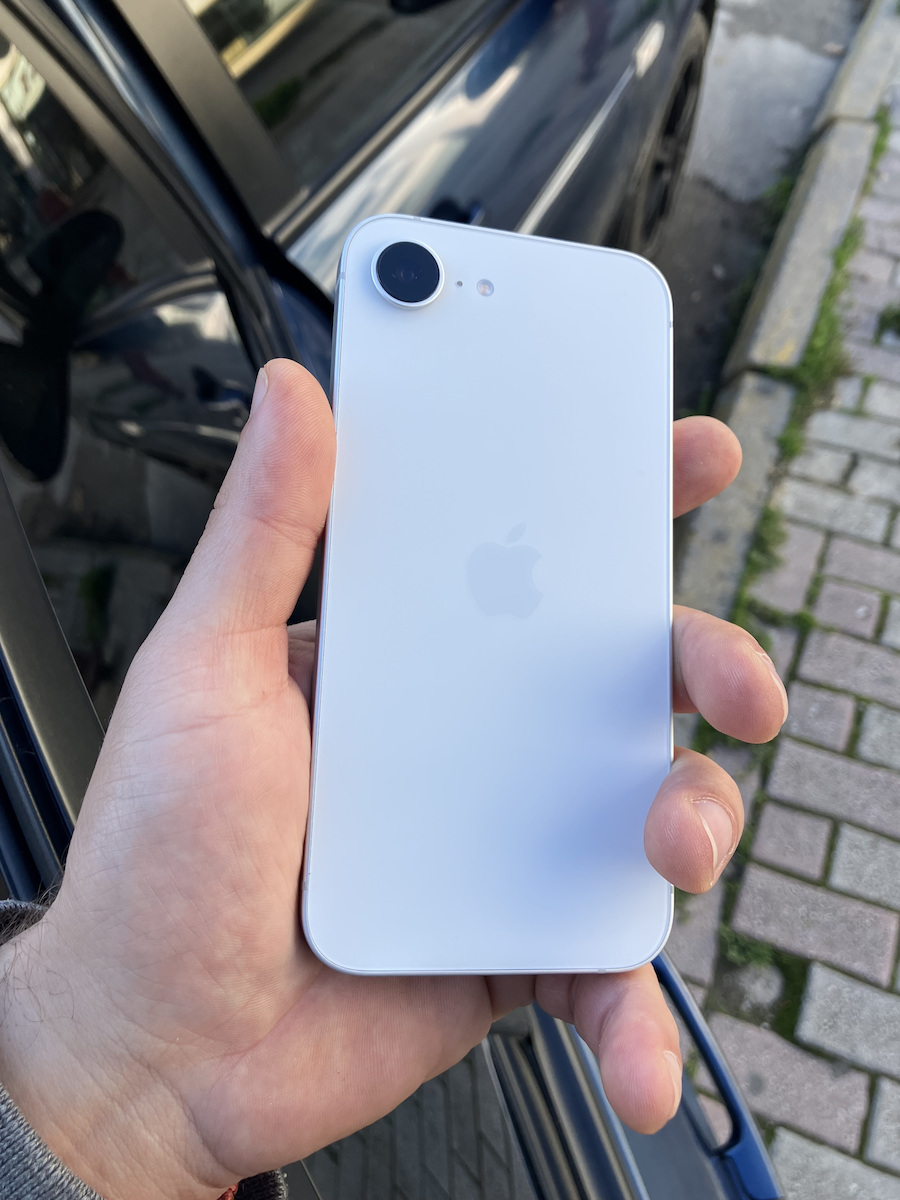 Apple iPhone 16e (8/512GB) Μαύρο - Image 9