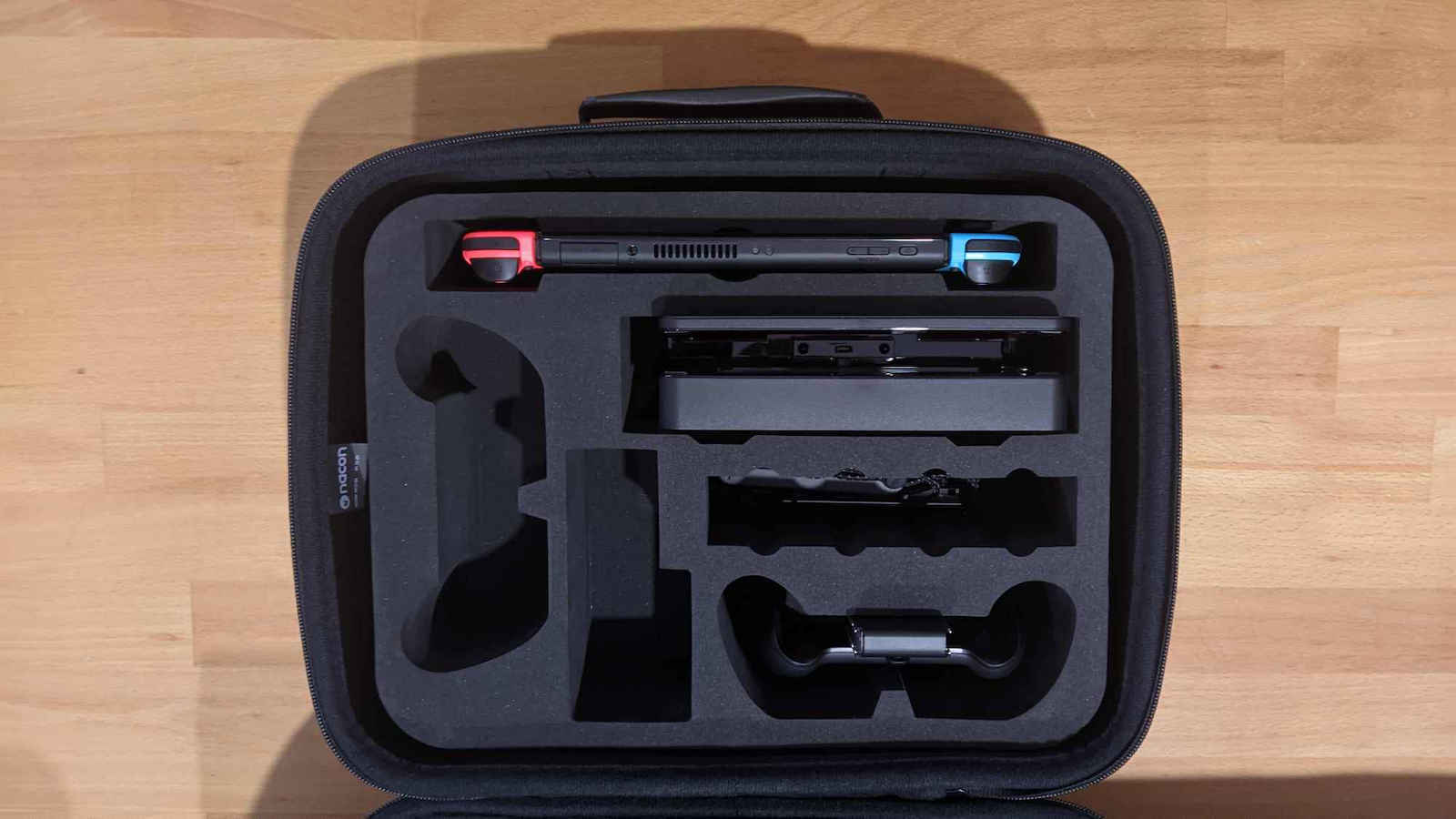 Nacon Θήκη Μεταφοράς για Κονσόλα Switch Μαύρη DGA.NS2.00005 - Image 8
