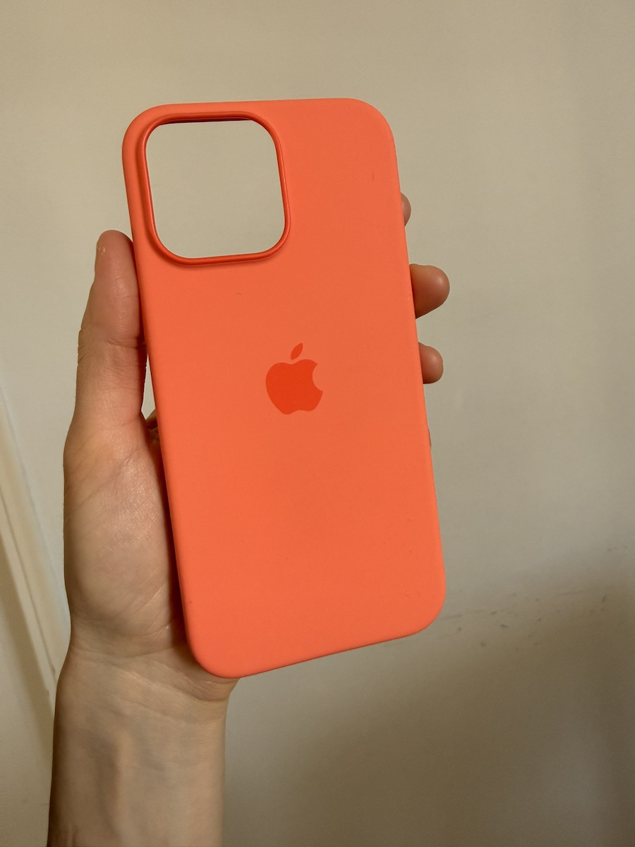 Apple Silicone Case with MagSafe Back Cover Σιλικόνης Star Fruit (iPhone 16 Pro Max) MA7U4ZM/A - Image 4