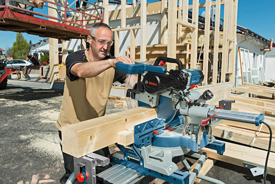 Bosch GCM 12 SDE Professional Φαλτσοπρίονο Ρεύματος Συρόμενο με Ισχύ 1800W, Δίσκο Κοπής Διαμέτρου 305mm & Ταχύτητα Κοπής 4000rpm - Image 7