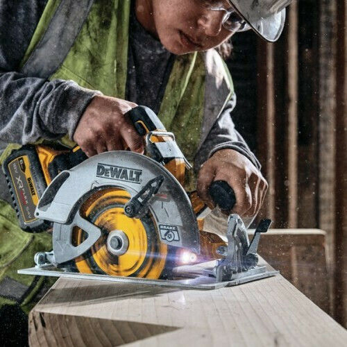 Dewalt DCS573NT Δισκοπρίονο 18V Solo με Σύστημα Αναρρόφησης - Image 2