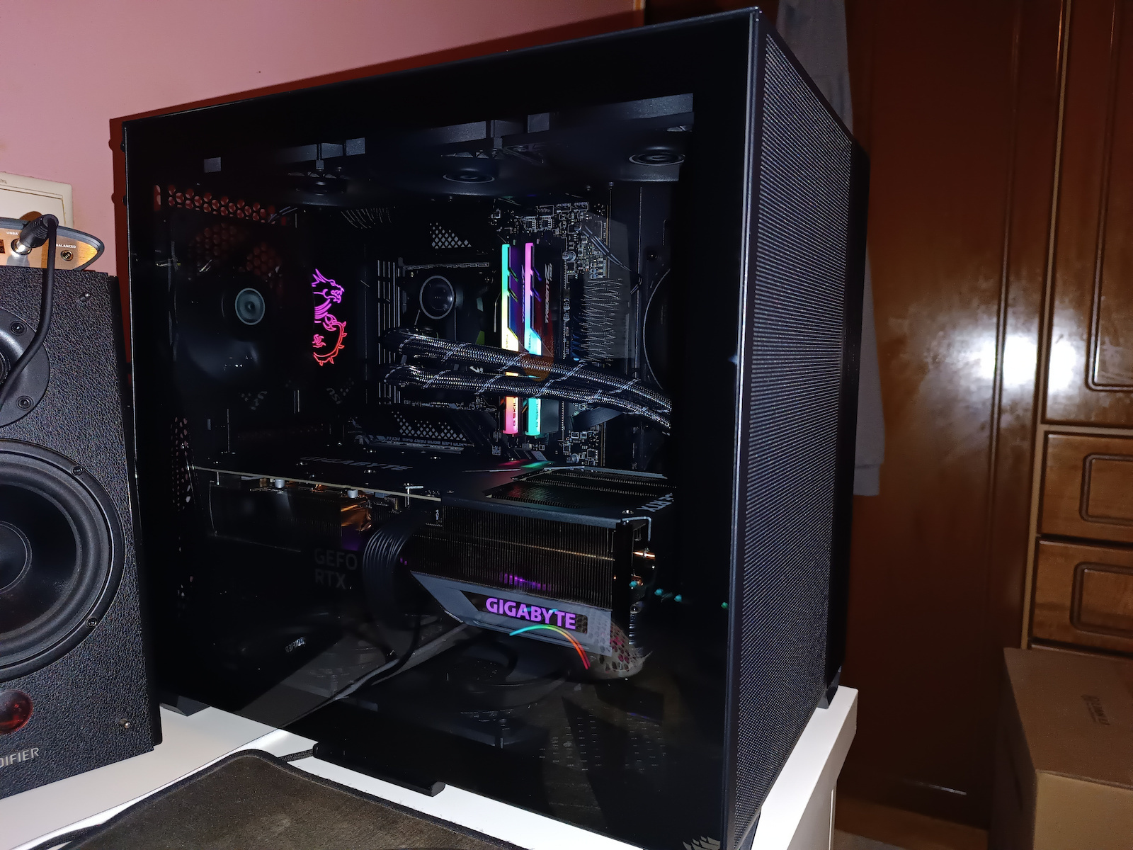 Lian Li O11 Air Mini Gaming Midi Tower Κουτί Υπολογιστή με Πλαϊνό Παράθυρο Μαύρο - Image 14
