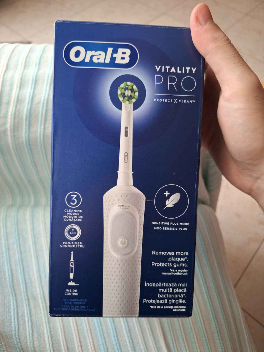 Oral-B Vitality Pro Protect X Clean Ηλεκτρική Οδοντόβουρτσα με Χρονομετρητή Μαύρη - Image 9