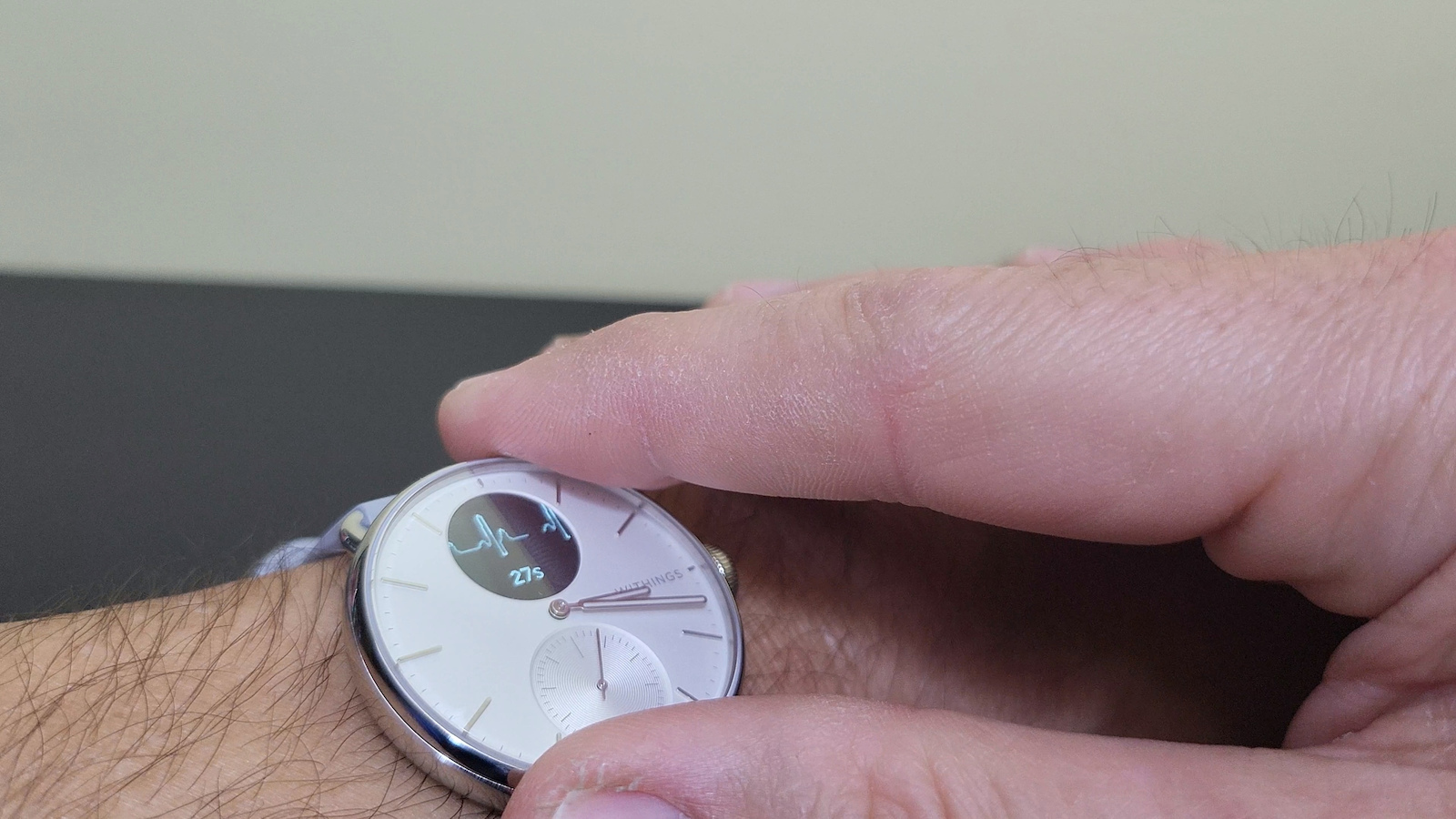 Withings ScanWatch 2 Stainless Steel 38mm Αδιάβροχο με Παλμογράφο (Pearl White) - Image 17