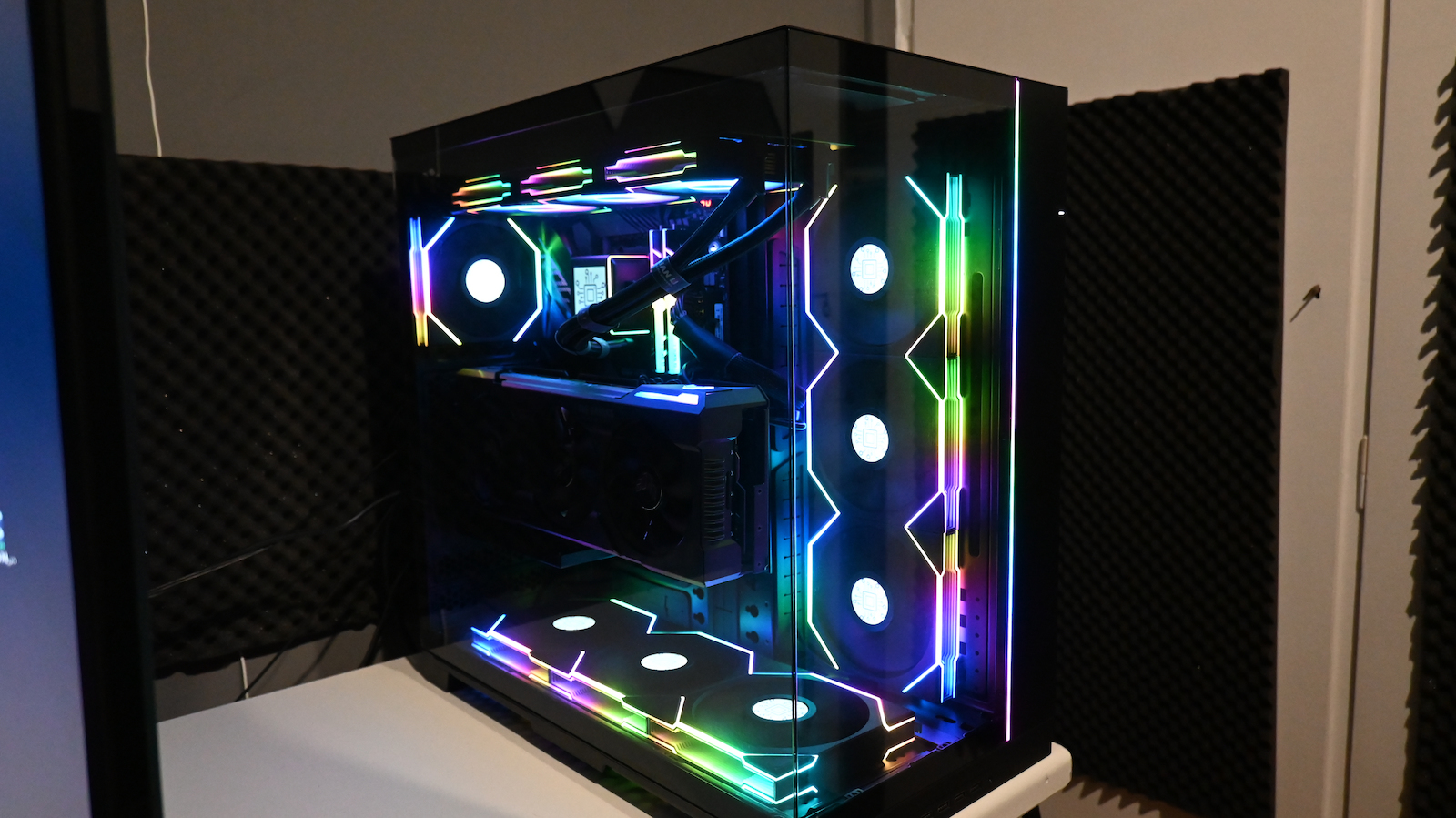 Lian Li O11 Dynamic EVO XL Gaming Full Tower Κουτί Υπολογιστή με Πλαϊνό Παράθυρο και RGB Φωτισμό Μαύρο - Image 11