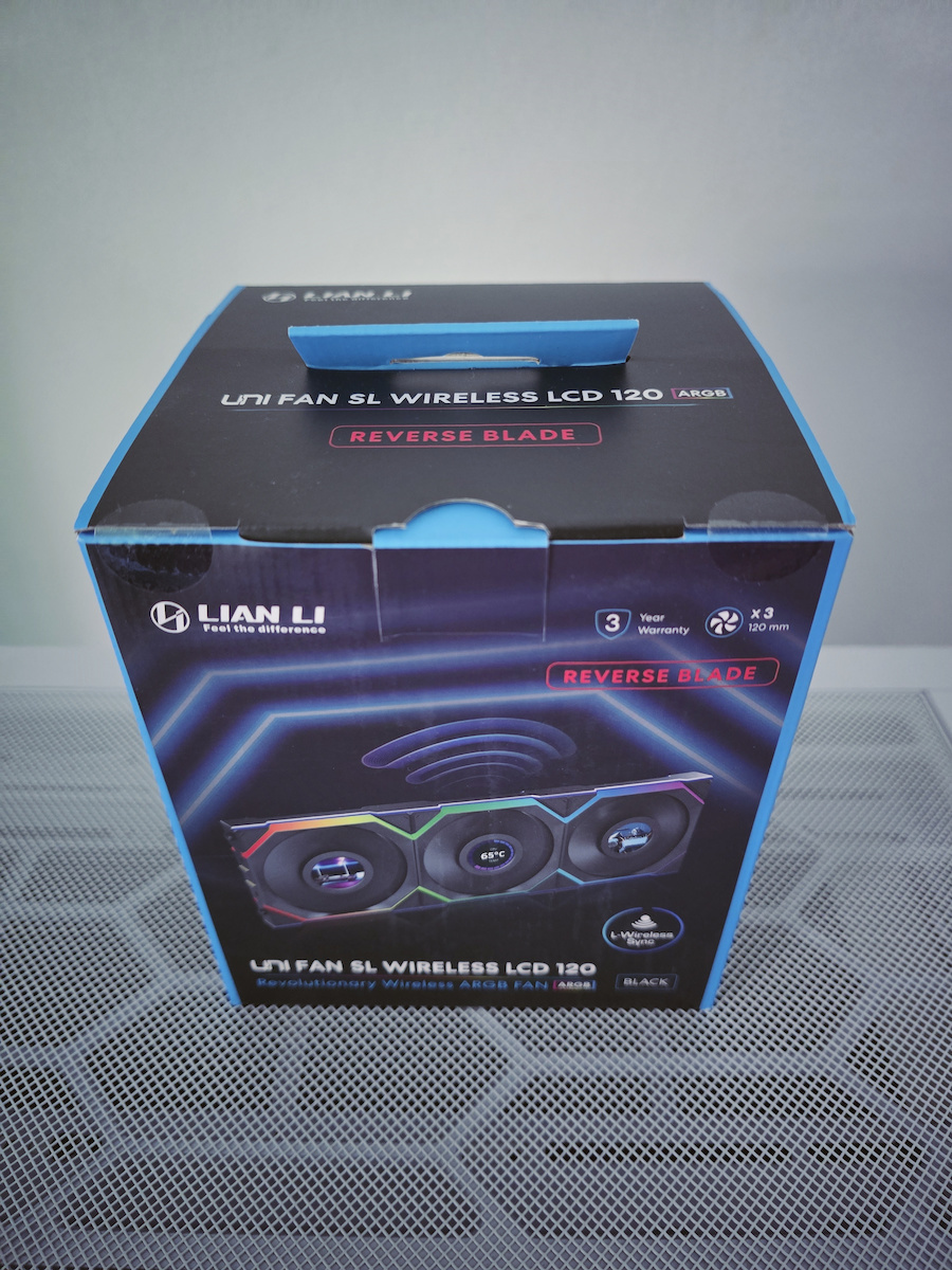 Lian Li UNIFAN SL Wireless LCD Reverse (Include Controller) Case Fan 120mm με RGB Φωτισμό 3τμχ - Image 9
