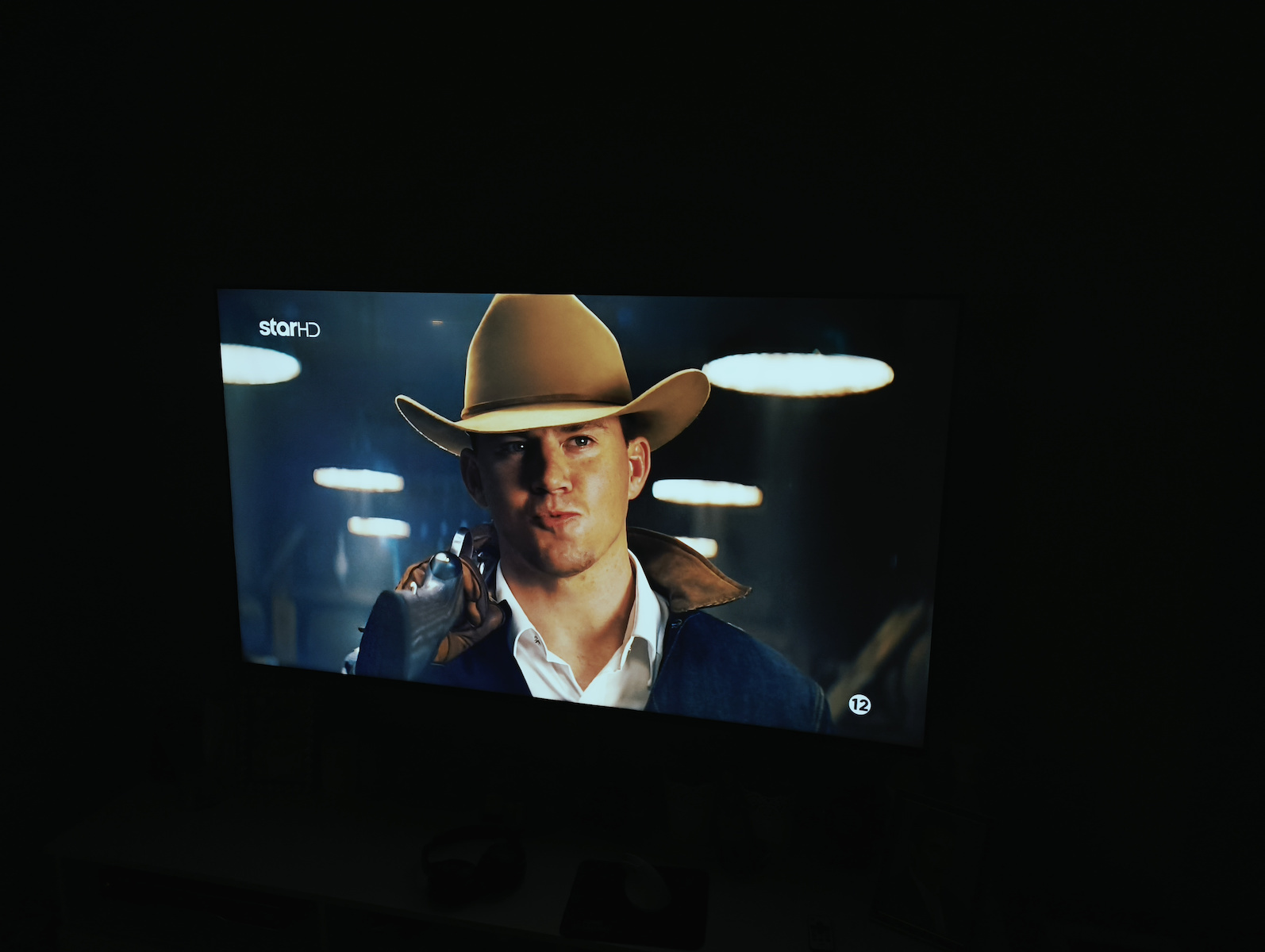 Hisense Smart Τηλεόραση 43" 4K UHD QLED E7Q Pro HDR (2025) 43E7Q PRO - Image 16