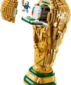 Alternative view of LEGO Τουβλάκια FIFA World Cup Official Trophy για 12+ Ετών 2842τμχ 43020